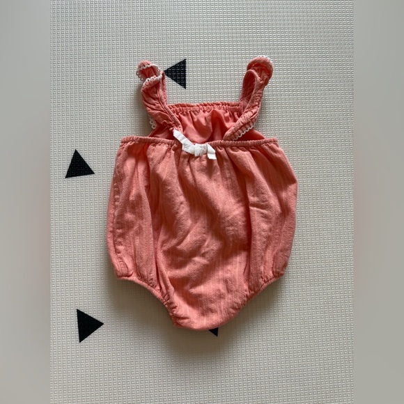 Dylan & Abby|Baby girl summer coral bubble romper with cute bow•••12 months - Picture 1 of 4